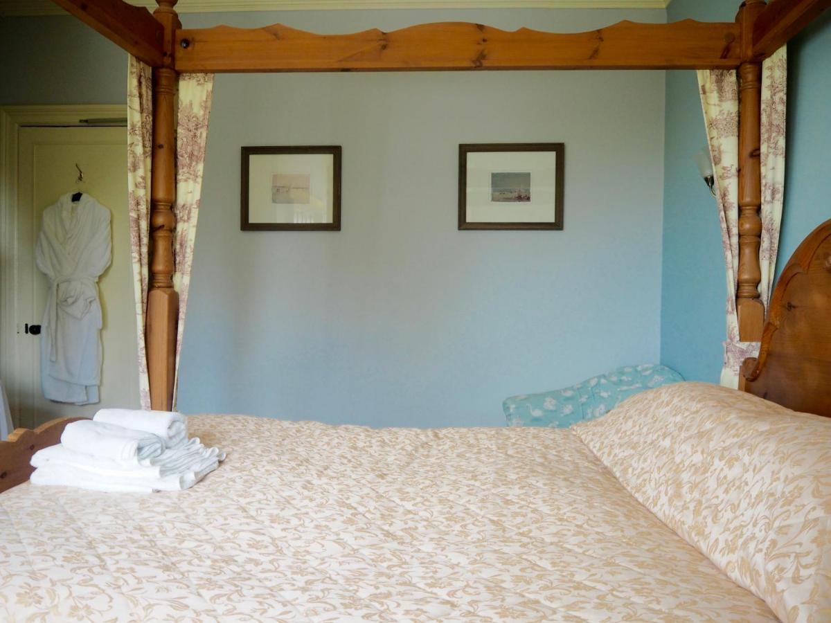 The Old Manse Pickering Bed & Breakfast Exterior photo